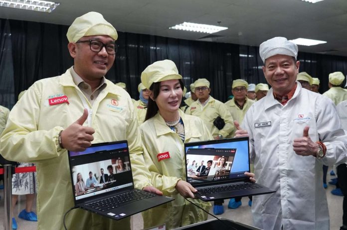 Wakil Kepala BP Batam, Li Claudia Chandra menghadiri peresmian fasilitas perakitan Laptop dan Personal Computer (PC) Lenovo di PT. Sat Nusapersada, Selasa (29/4/2025).