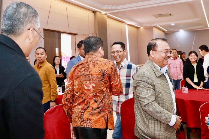 Wali Kota Batam, Amsakar Achmad, menghadiri Rakerwil dan Pelantikan Pengurus PGLII di Golden Prawn, Senin (16/2/2026). HUMAS DISKOMINFO BATAM / RUMAWI