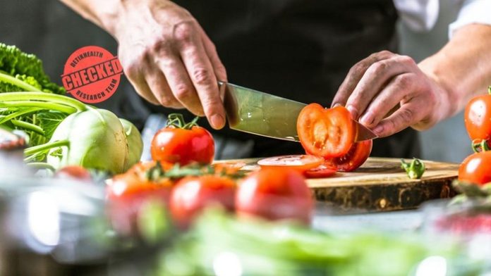 Sayuran rendah purin bisa mencegah risiko kekambuhan asam urat atau gout. Foto: iStock