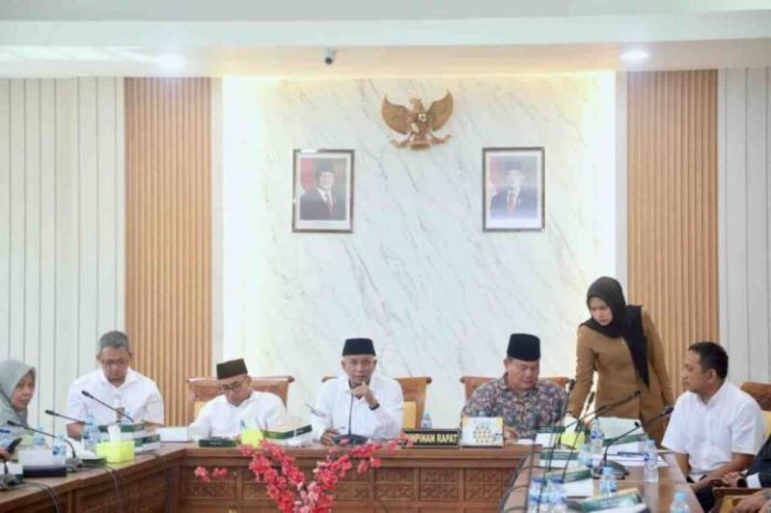 Pansus DPRD Kota Batam gelar rapat dan FGD, bahas perubahan Perda Pengelolaan Sampah.